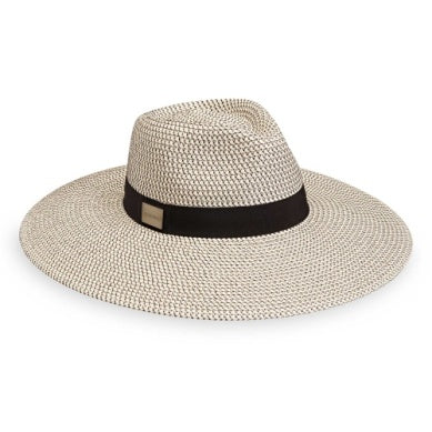 Wallaroo Kerrigan- Ivory/Black